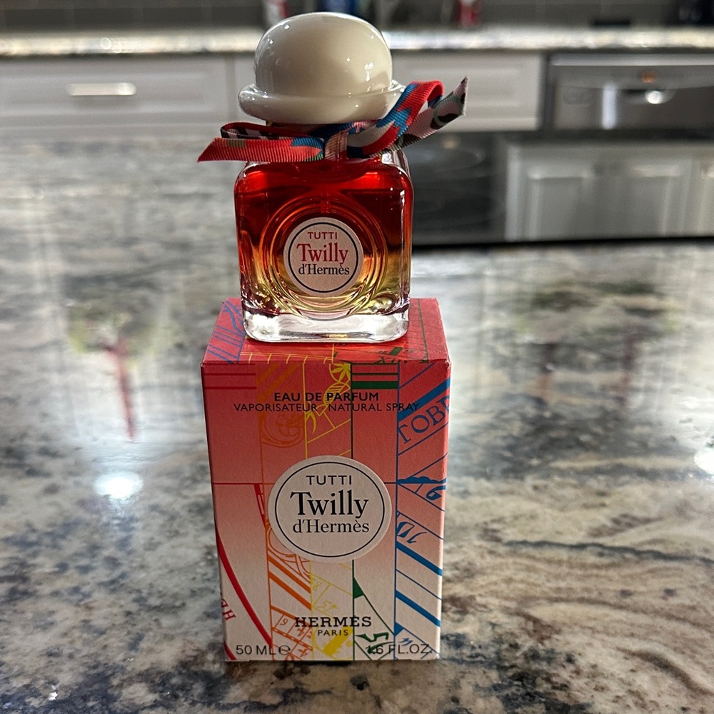 Hermes Twilly d'Hermes Eau de Parfum - Red and White